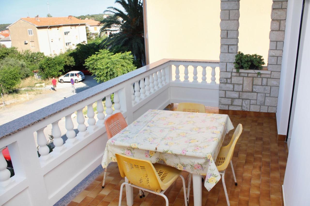 Apartments And Rooms With Parking Space Palit, Rab - 5061 Экстерьер фото